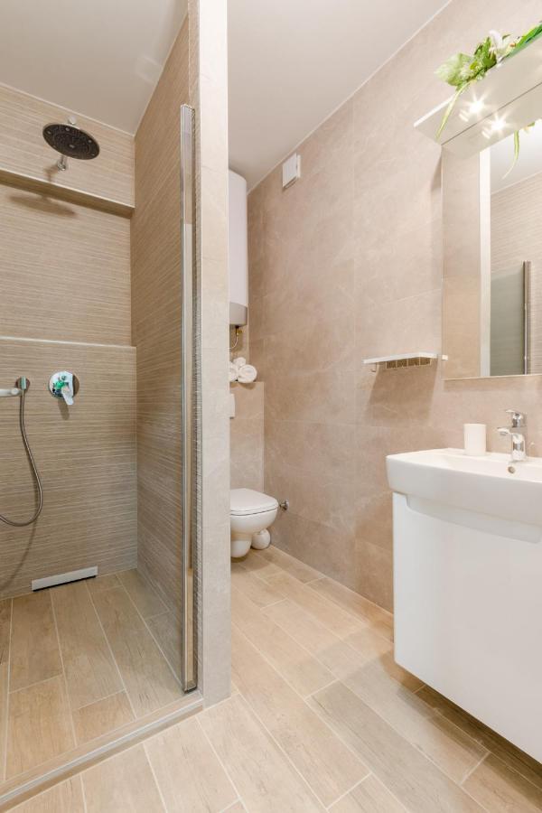 Apartments Niro Split Exterior foto