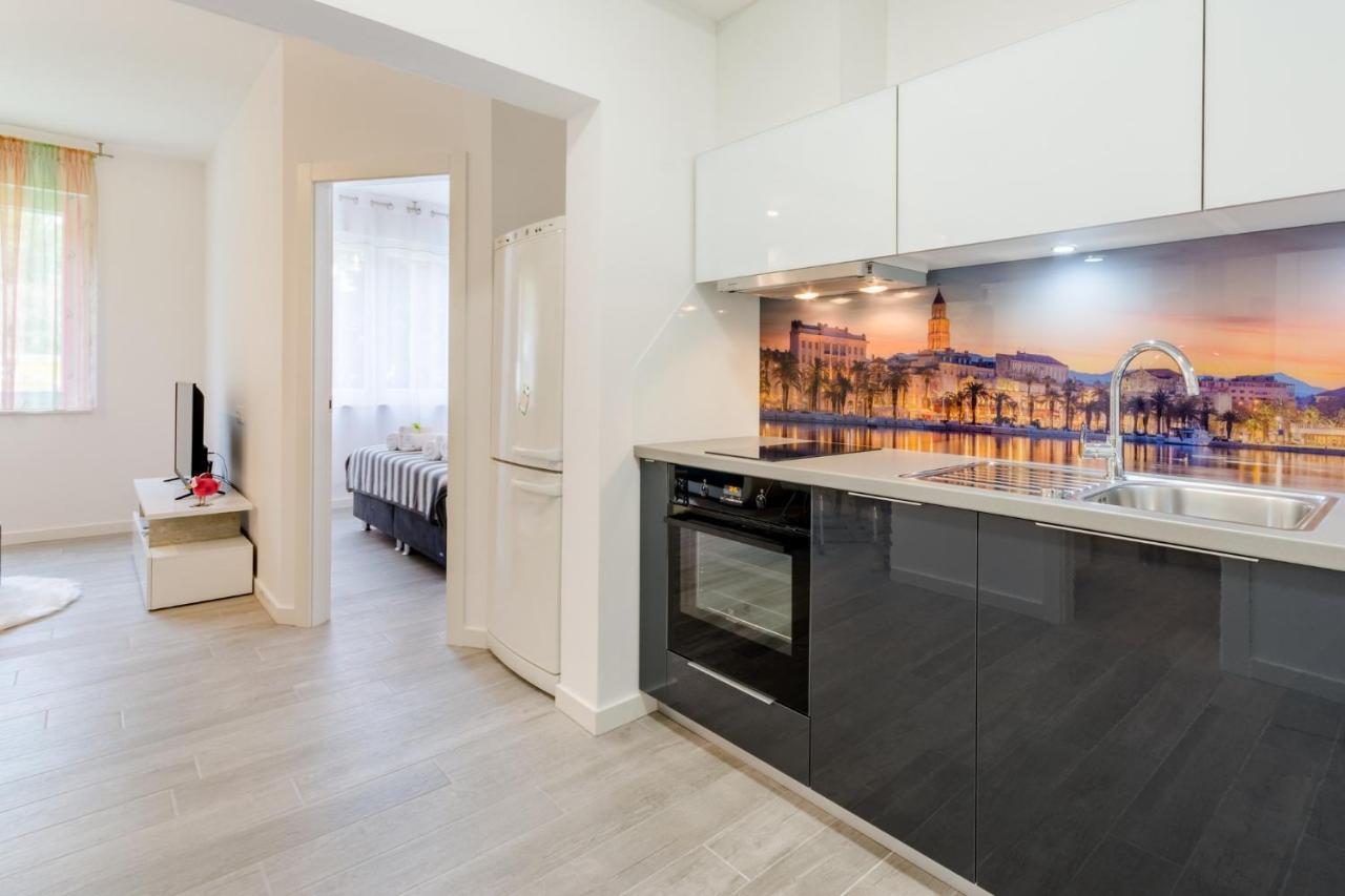 Apartments Niro Split Exterior foto